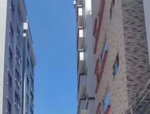 虎门威远滨海新区占地100平方,7层,出入车方便,有证,售400万 4 122923j5i3fy8dg0lb06u0