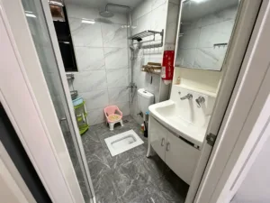 【中泰国际】6栋村委统建楼小区精装175平4房2厅2卫205万 5 null 2 edit 116287275495274